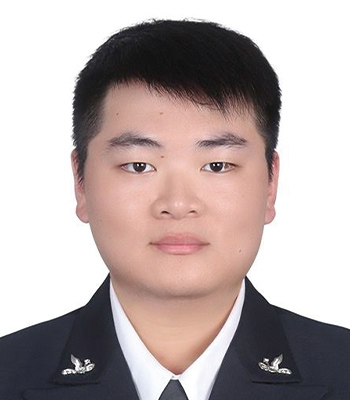 游鎧豪